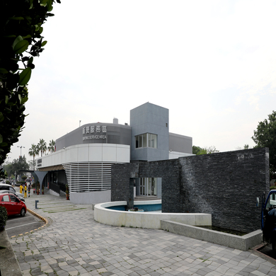 新營服務區賣場外觀整修、雨遮增設及電梯新建工程（104）